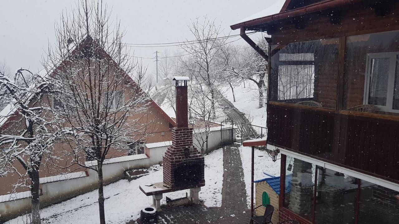Вилла Casa Colt De Rai Брезой Экстерьер фото
