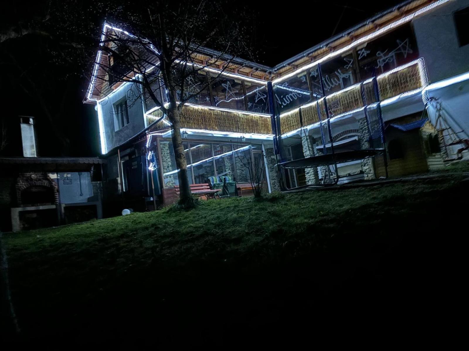 Вилла Casa Colt De Rai Брезой Экстерьер фото