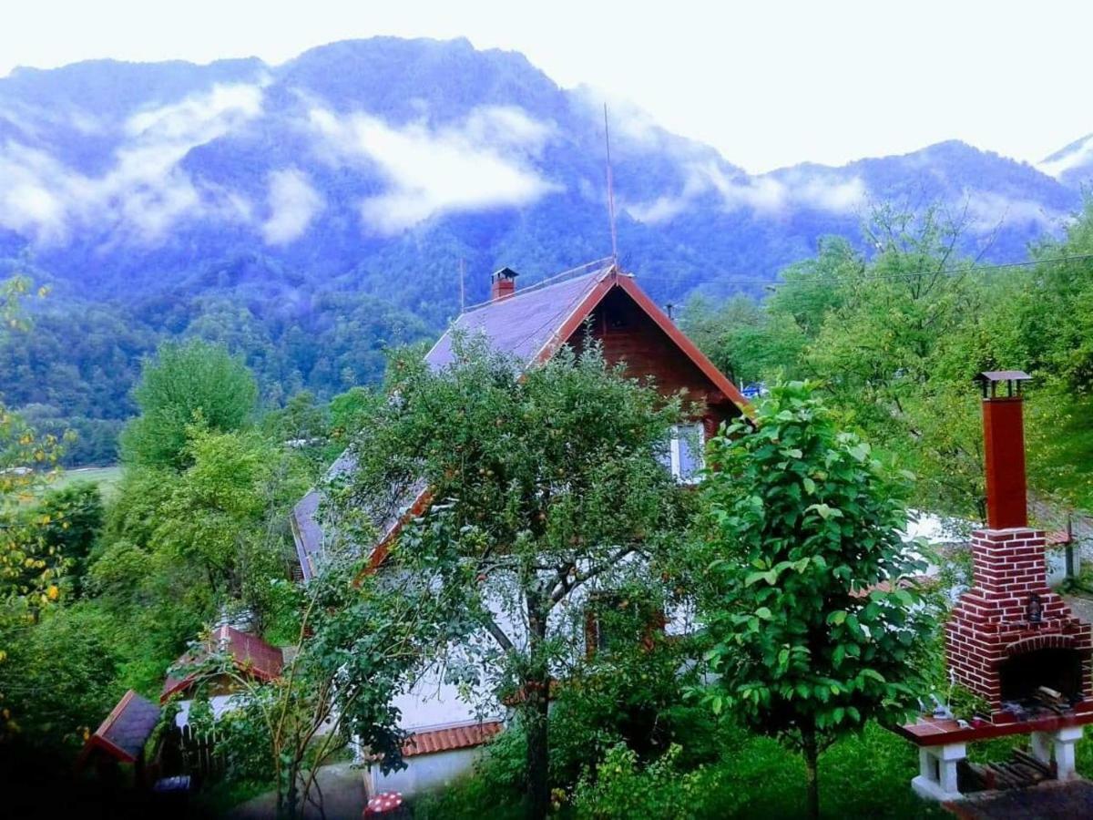Вилла Casa Colt De Rai Брезой Экстерьер фото
